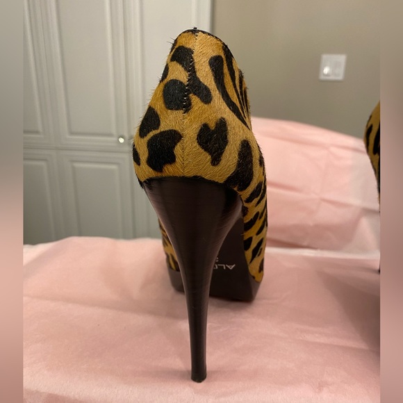 Gently Used Aldo Size 39 Leather Leopard Print Platform Bootie - Picture 8 of 13